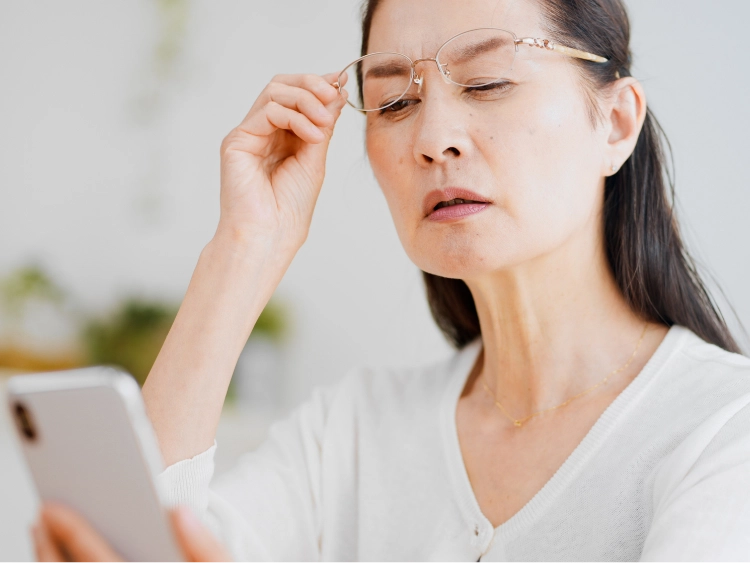 老眼矯正手術